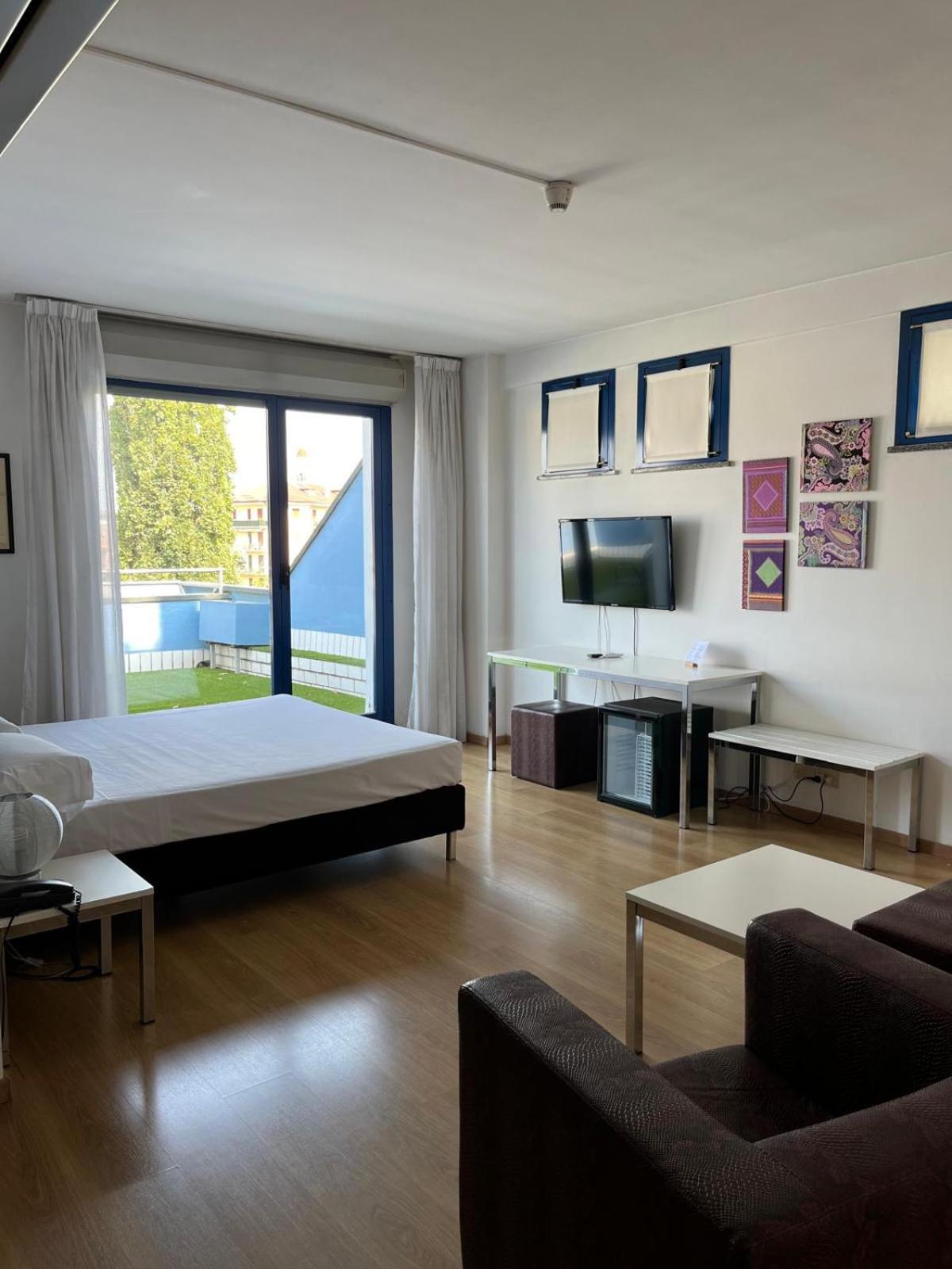 Park Hotel Residence Crema Exteriér fotografie