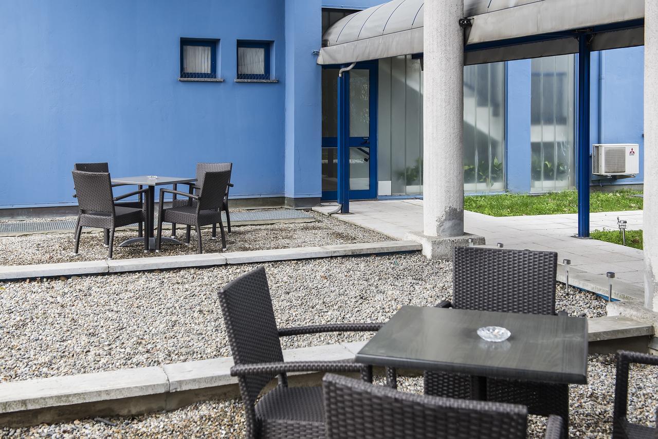 Park Hotel Residence Crema Exteriér fotografie